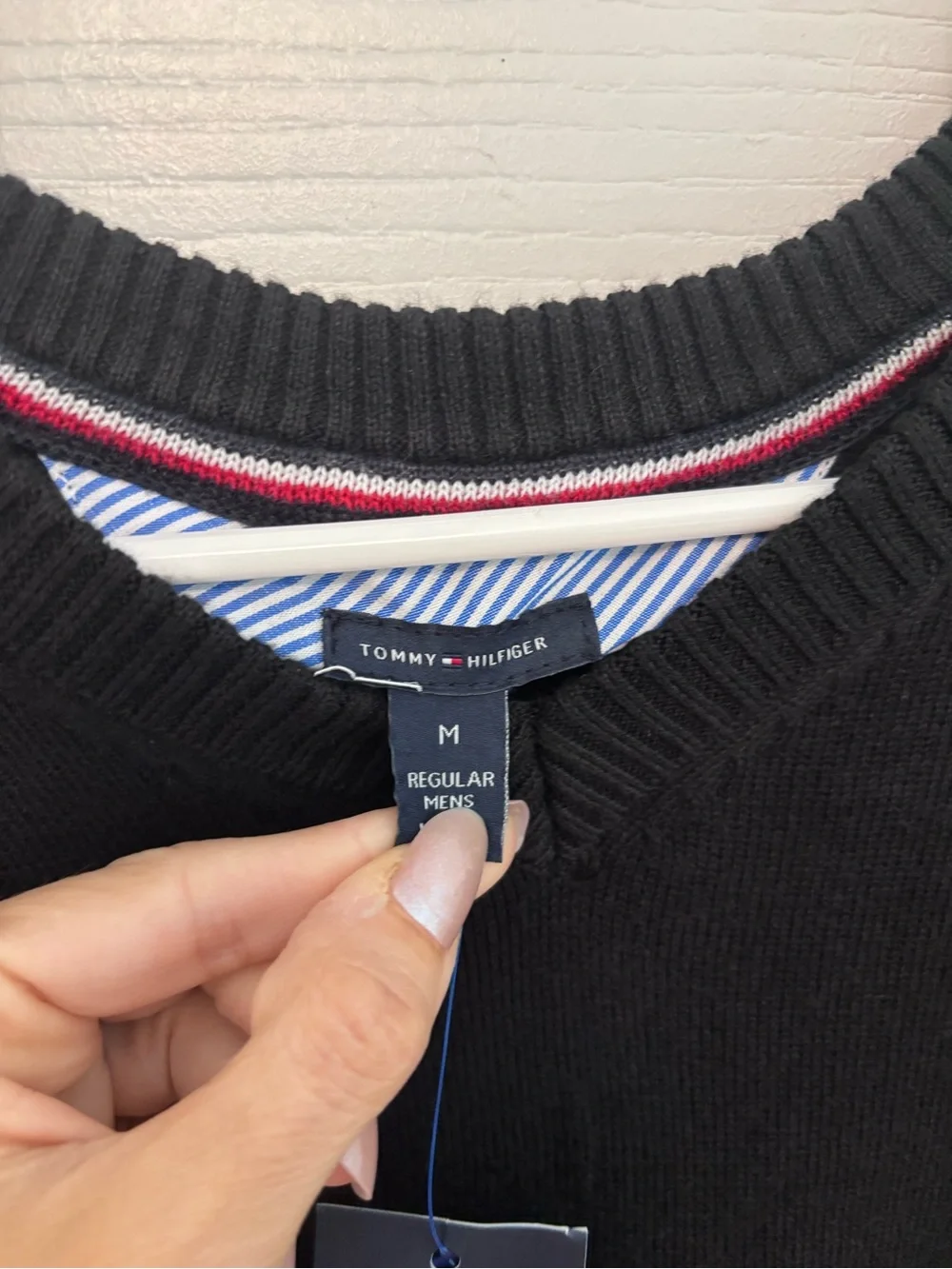 Tommy Hilfiger Men's Black V-Neck Sweater with Subtle Logo Trim